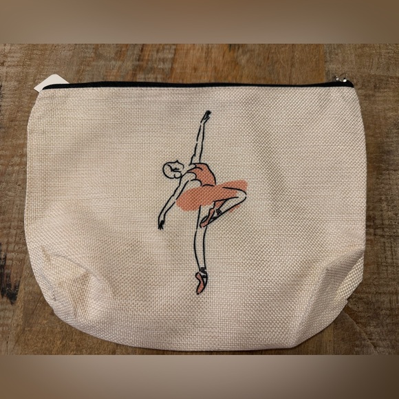 Handbags - NWT Ballerina pouch with zipper